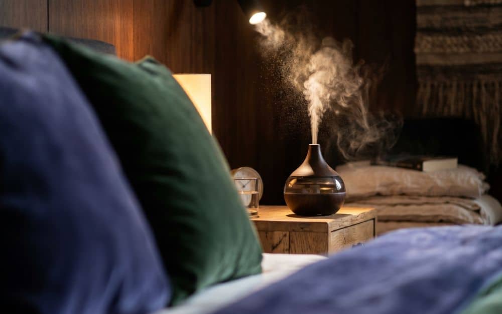 Layering im Interior: Wie man mit Düften und Textilien Räume zum Leben erweckt